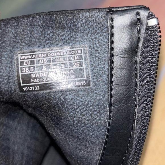 KEEN Women's Black Leather Side Zip Kate Wedge Ankle Boots Size 8 - Picture 9 of 10